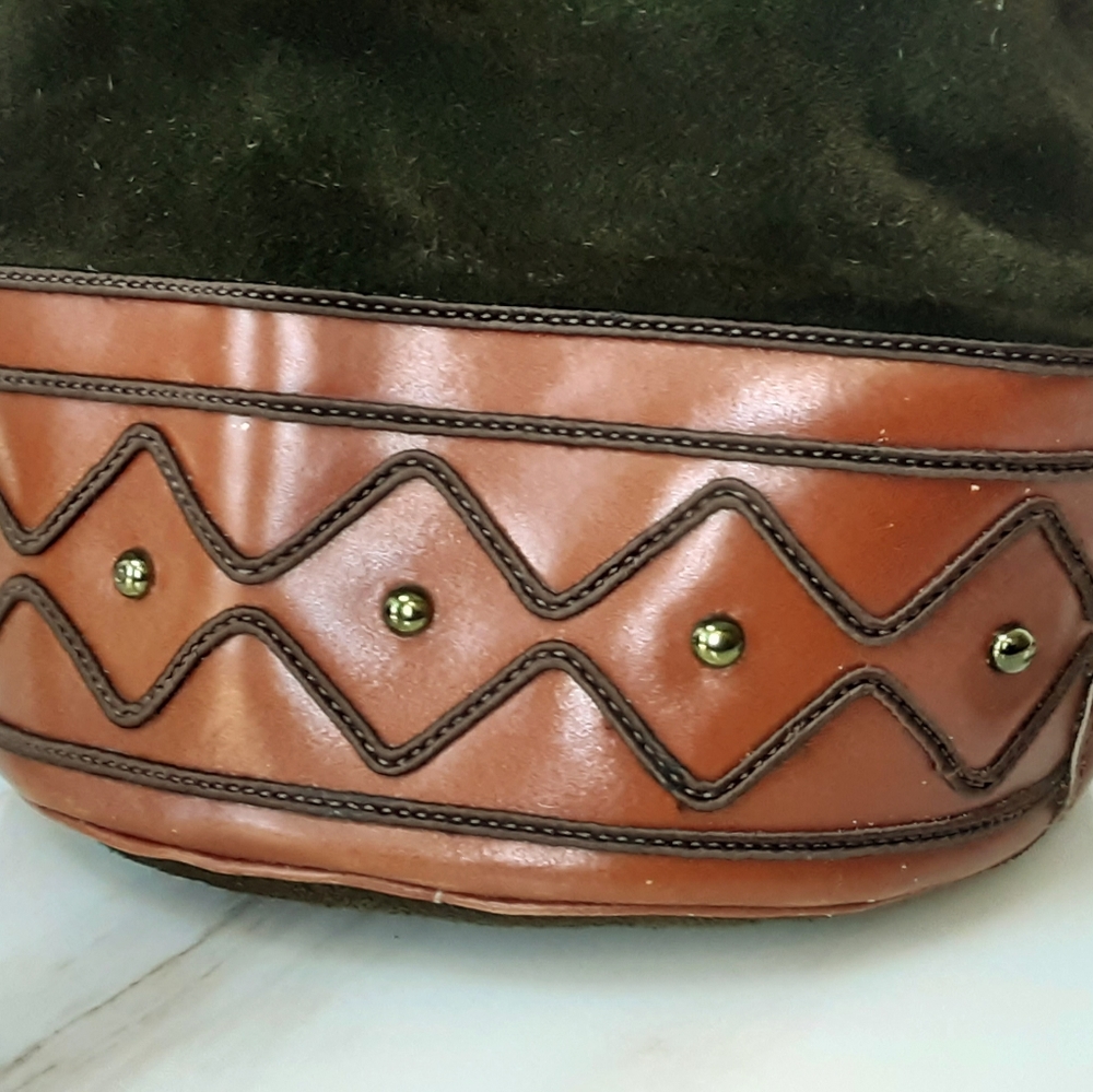 VTG YVES STAINT LAURANT ANJA Green Suede Caramel Leather Mini Bucket Bag - Picture 9 of 13